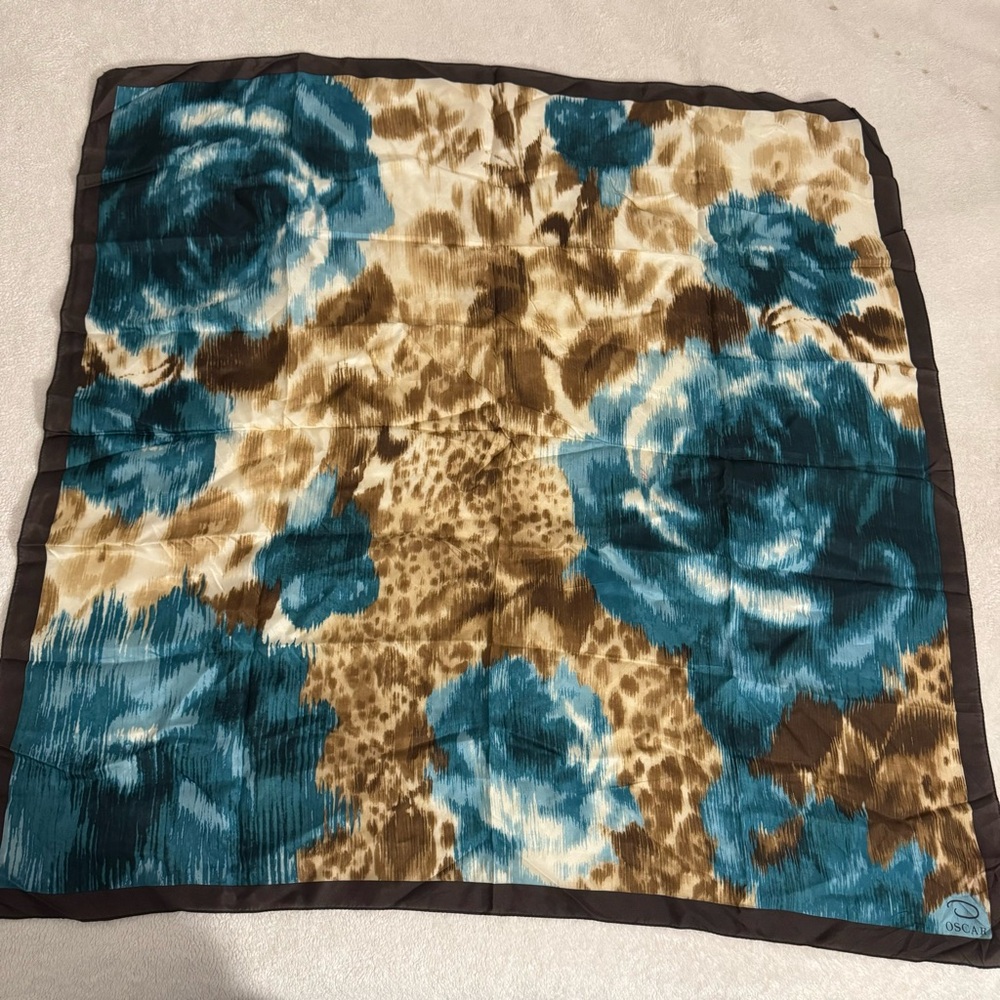 Oscar De La Renta Floral Silk Scarf